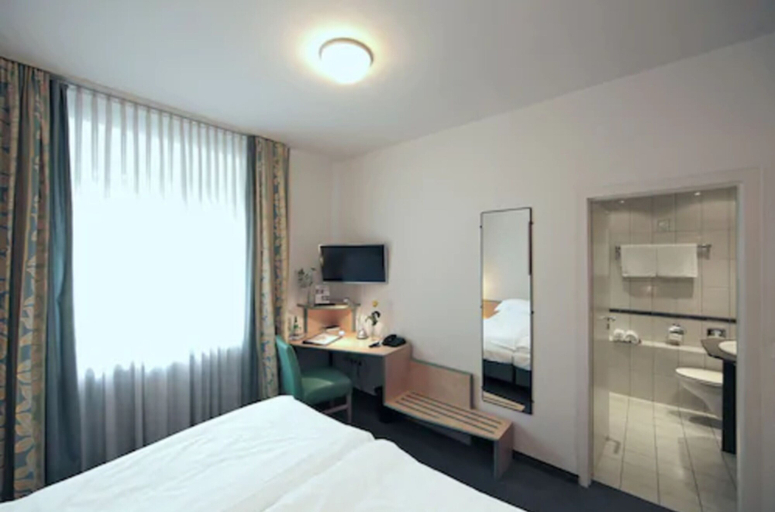 Bedroom 3, Hotel Am Hofgarten, Düsseldorf