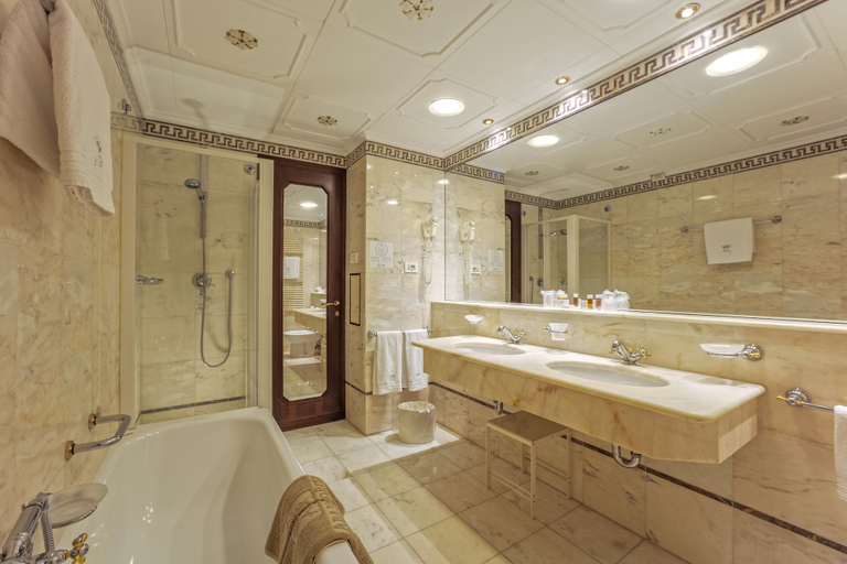 Bathroom 4, Hotel Abano Ritz, Padua