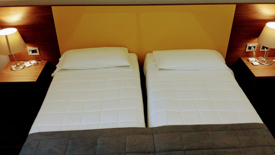 Bedroom 3, Hotel Sandalia, Nuoro