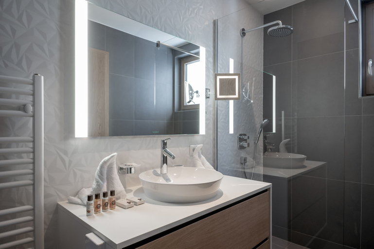 Bathroom 4, Chalet Obergurgl - Luxury Apartments, Imst