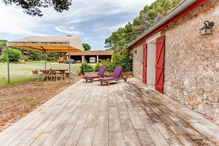 Exterior & Views 2, Chateau Saint Martin de Graves, Hérault