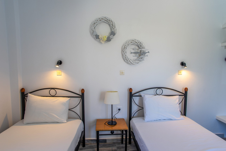 Bedroom 4, Marioly Studios, South Aegean
