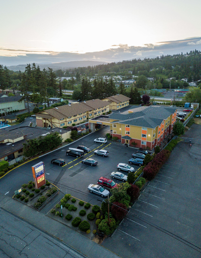 Others 5, Bay City Inn, Whatcom