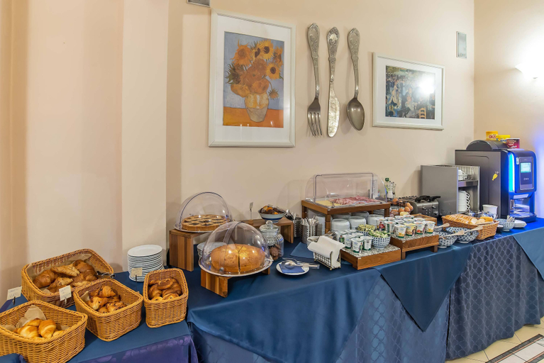 Food & Drinks 5, Hotel Bonifacio, Florence