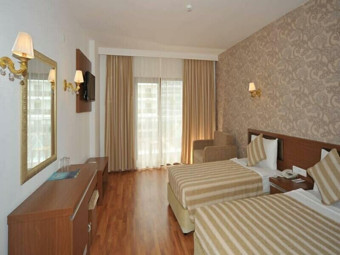 Bedroom 3, Eftalia Aytur Hotel, Alanya