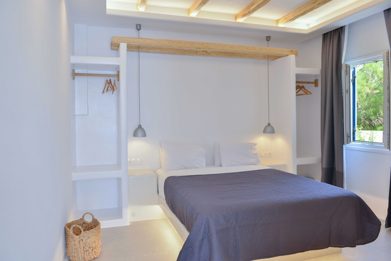 Bedroom 3, Dedalos Studios Naxos, South Aegean