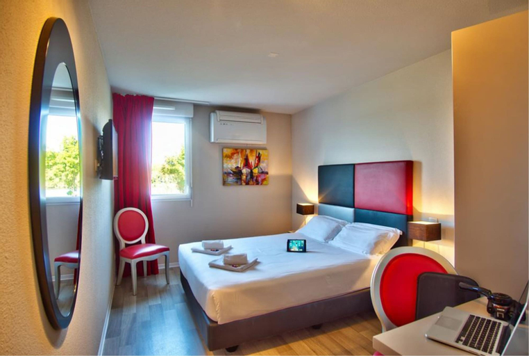 Bedroom 21