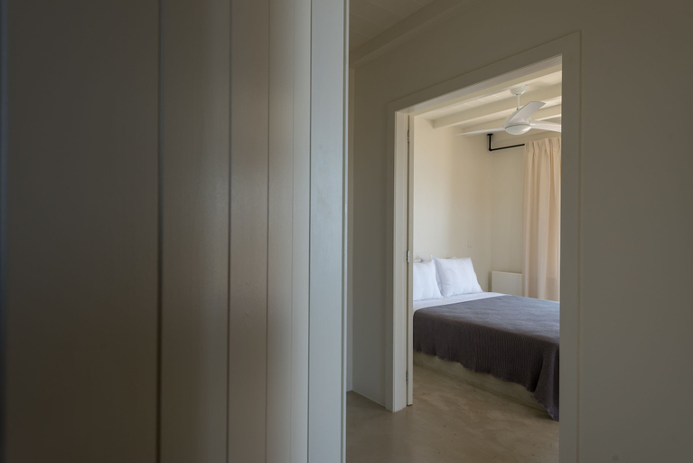 Bedroom 2, Andros Tessera, South Aegean