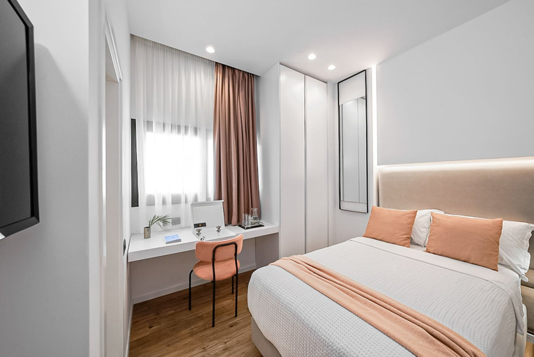 Bedroom 2, The Marblous Athens, Attica