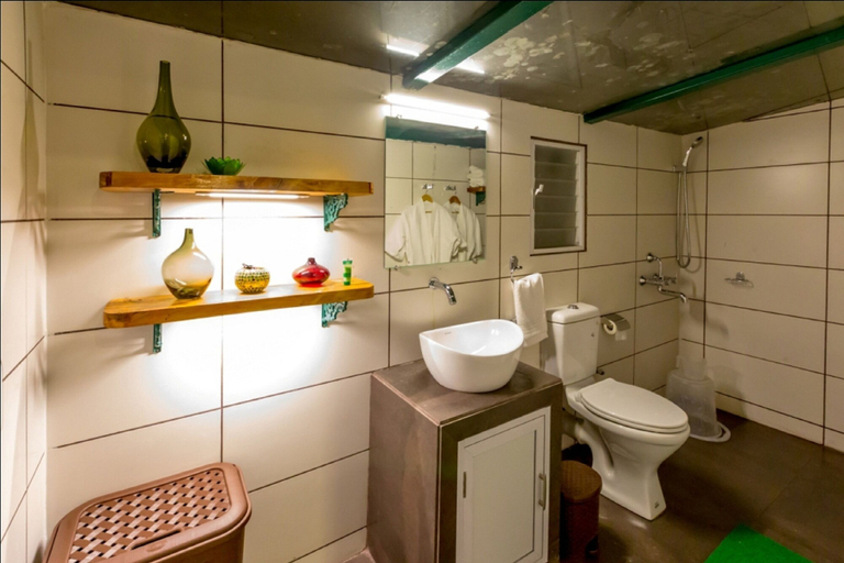 Bathroom 5, The Herb Farm, Nashik