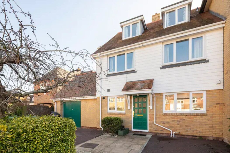 Exterior & Views 2, Abingdon House - 4 BR on the Marina, Oxfordshire