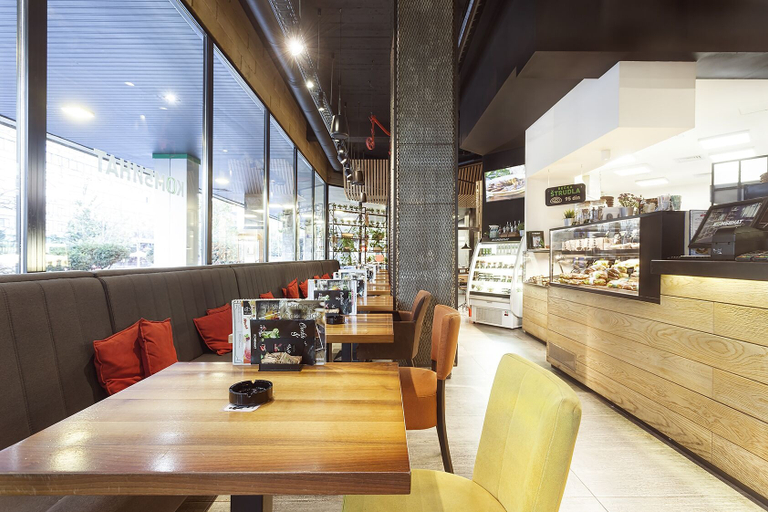 Food & Drinks 5, Kombinat Rooms City Center, Novi Sad
