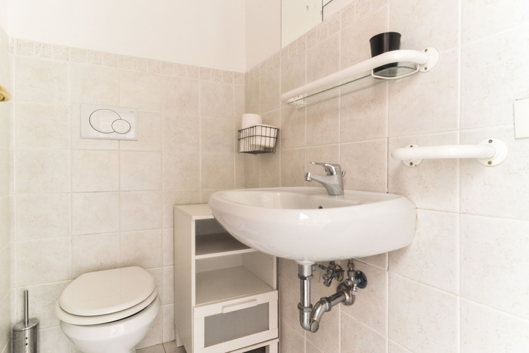 Bathroom, Pantheon Cozy Apartment n. 3, Roma