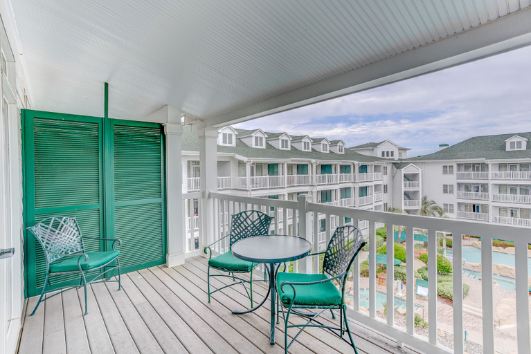 Others 5, Turtle Cay Resort, Virginia Beach