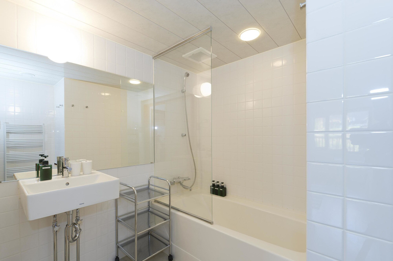 Bathroom, Nupuri Cottage, Kutchan