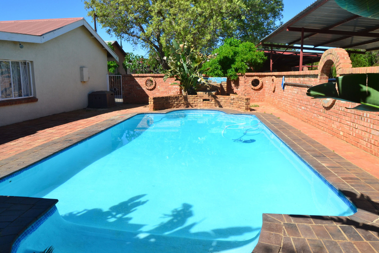 Sport & Beauty 5, Hadida Guest House, Frances Baard