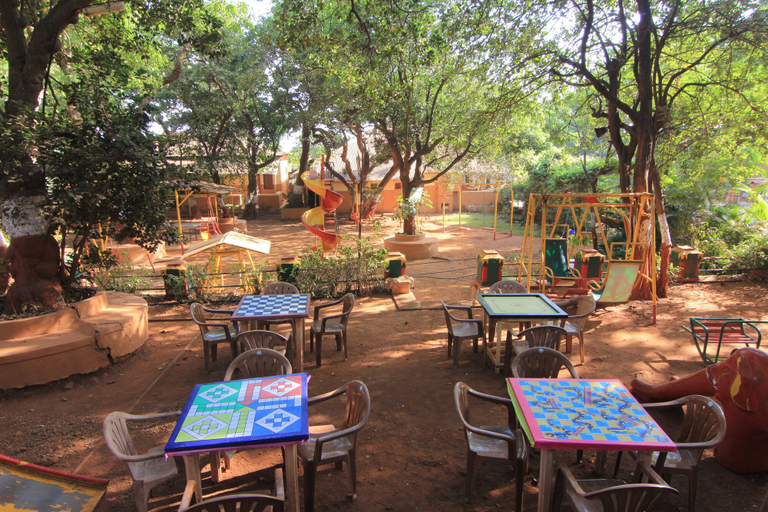 Food & Drinks 4, Gujarat Bhavan Hotel, Raigarh