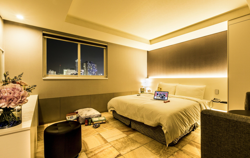 Bedroom 2, Sleep with Your Own Pet Only - The Petel, Haeundae