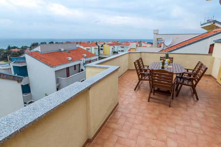 Others 4, Maru Apartments, Novalja
