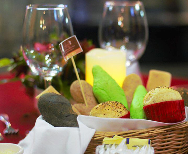 Food & Drinks 4, Hotel Alcazar De Doña Victoria, Cobán