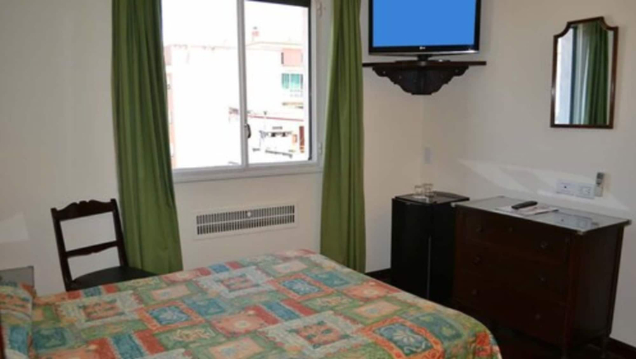 Bedroom 4, Hotel Salta, Capital