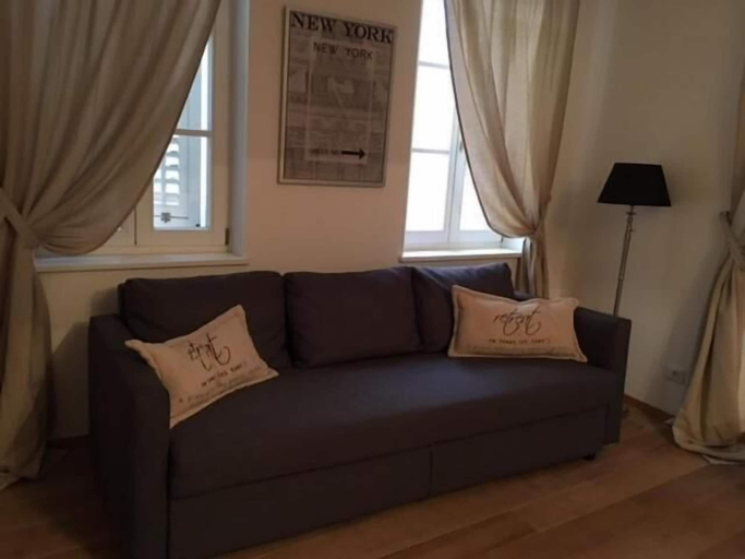 Bedroom 3, Barbacan Boutique Hotel, Trieste