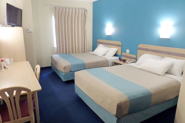 Bedroom 4, Motel 6 London, ON - Ontario, Middlesex