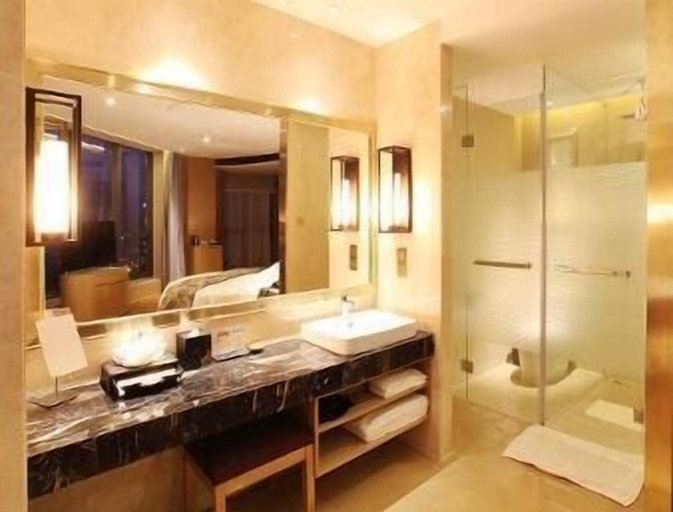 Bathroom 3, Ramada Plaza by Wyndham Changsha South, Changsha