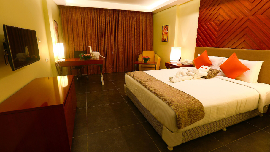 Bedroom 4, Grand Serenaa Hotel and Resorts, Viluppuram