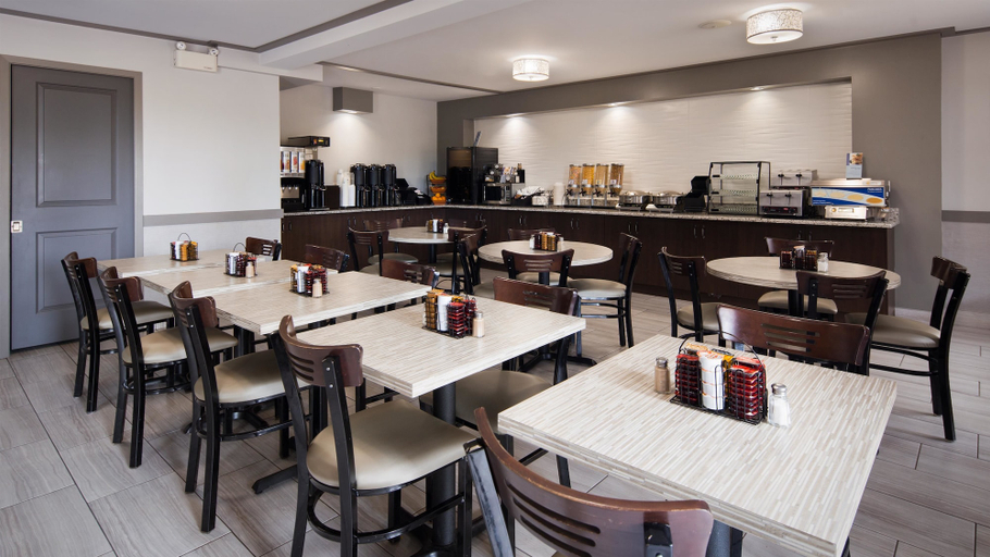 Food & Drinks 5, Best Western Plus Moncton, Westmorland