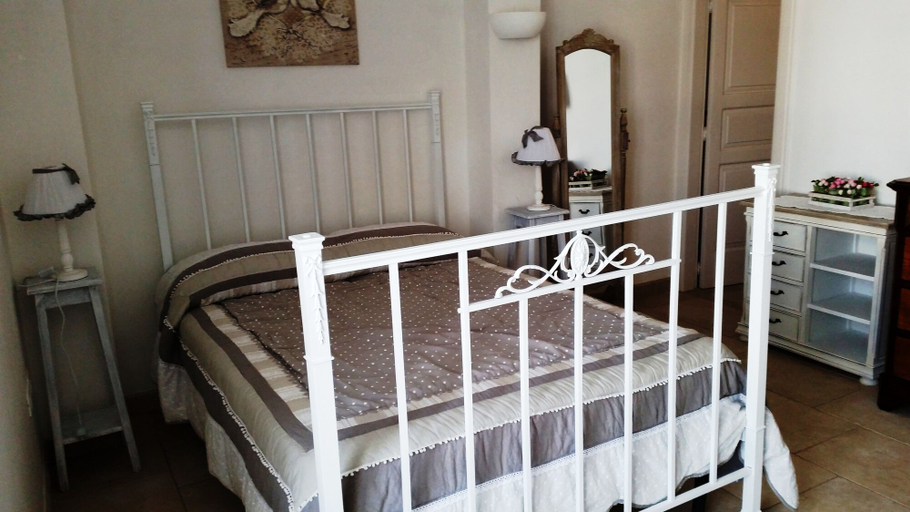 Bedroom 2, Masseria Luco, Taranto