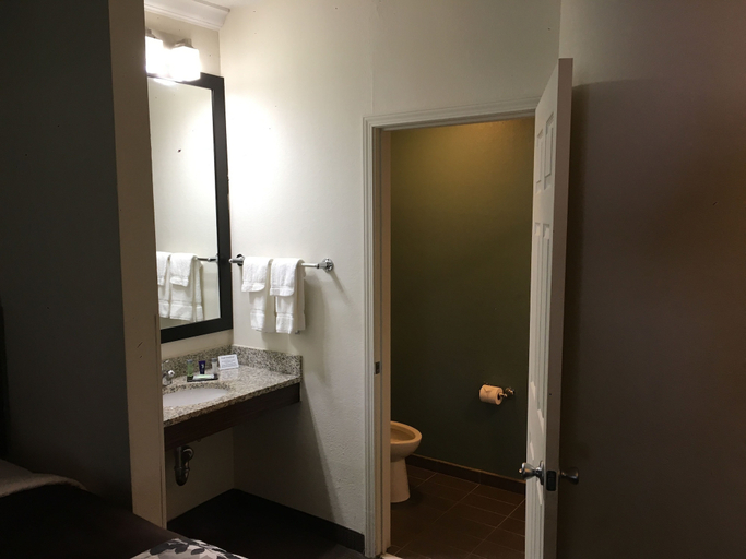 Bathroom 4, Sleep Inn Scott/Lafayette West, Lafayette