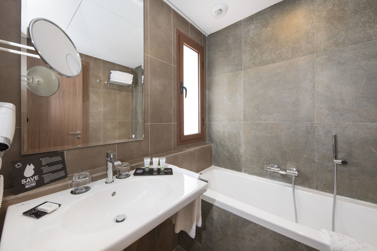 Bathroom 5, Be Live Experience Marrakech Palmeraie - All Inclusive, Marrakech