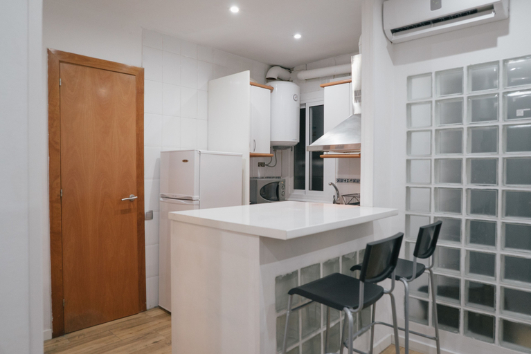 Others 5, Apartamento junto Estadio y Fira, Barcelona