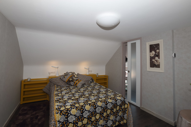 Bedroom 3, Chambres d'hôtes et Gites de Lanevry, Finistère