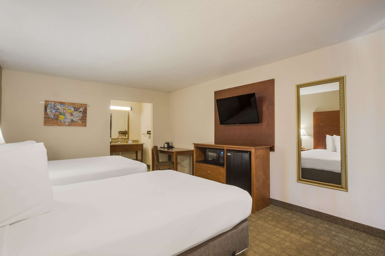 Bedroom 3, Econo Lodge Vidalia, Toombs