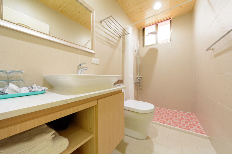Bathroom 4, Bella Forest, Nantou