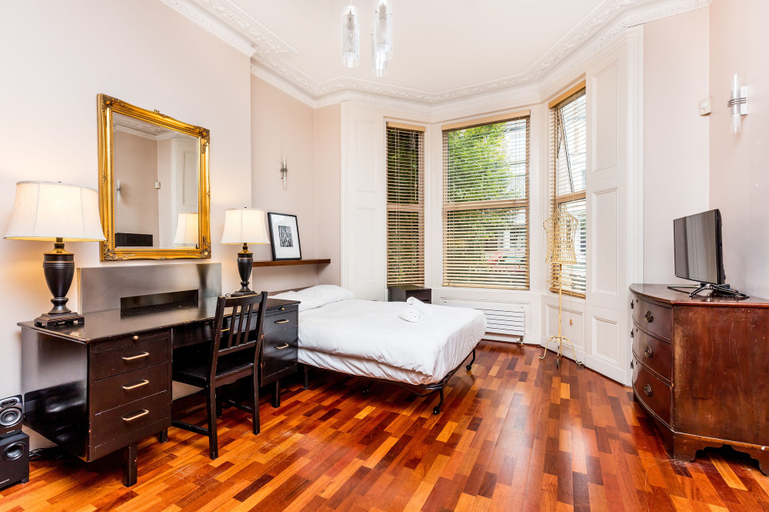 Bedroom 2, Muse Haus Riverside, London