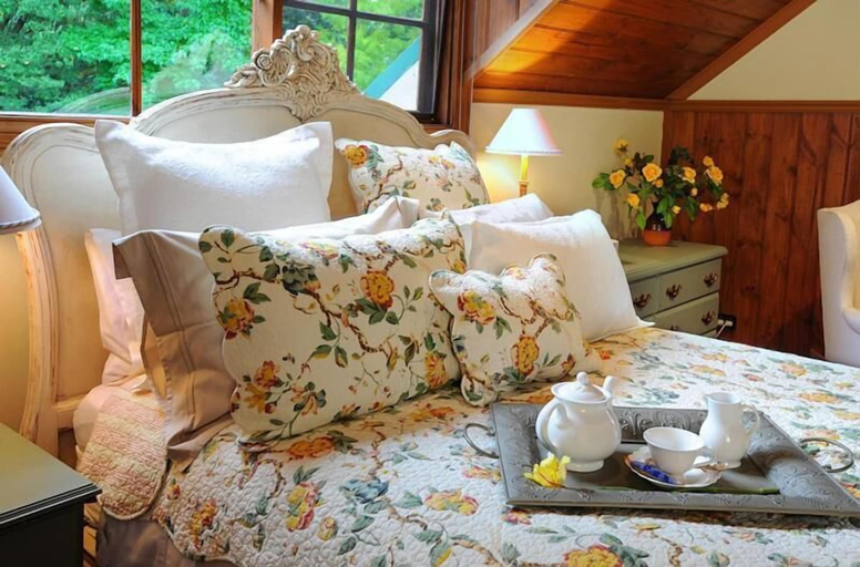 Bedroom 2, Mary Card's Coach House, Yarra Ranges - Dandenongs