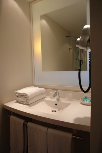 Bedroom 5, ibis Styles Chinon, Indre-et-Loire