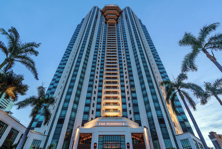 Exterior & Views 26