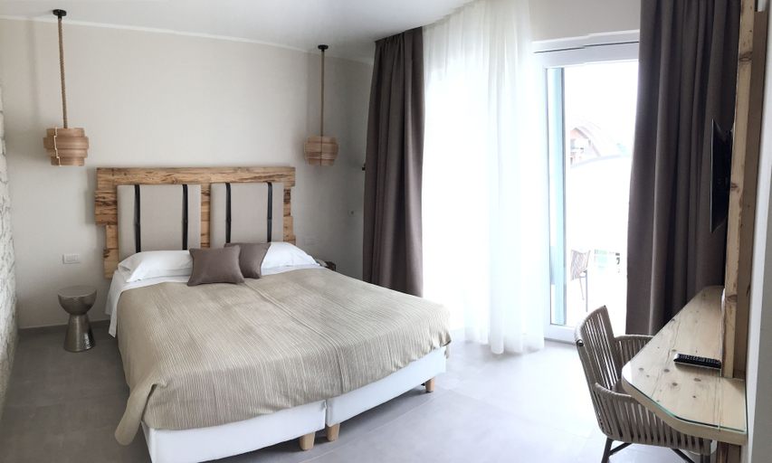 Bedroom 3, Villa Katy, Verona