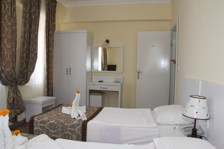 Bedroom 3, Acar Hotel, Alanya