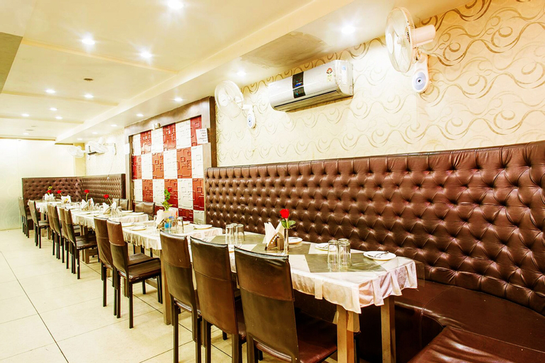 Food & Drinks 5, Deep Hotel & Restaurant, Azamgarh