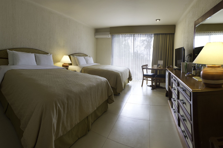 Bedroom 3, Hotel Camino Real Tikal, Flores
