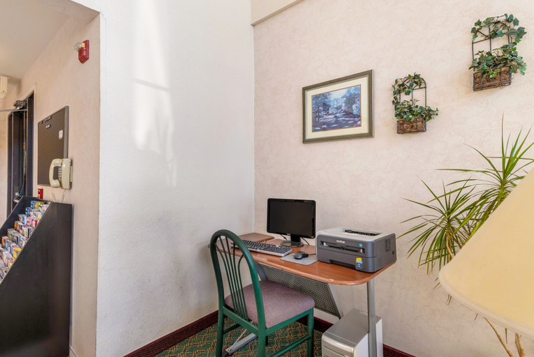 Others 5, Travelodge by Wyndham Decatur TX I-287, Wise