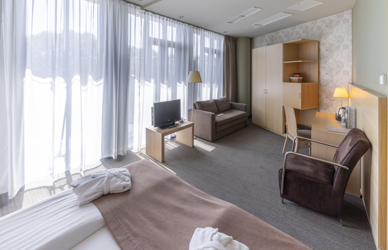 Bedroom 2, Rixwell Elefant Hotel, Riga