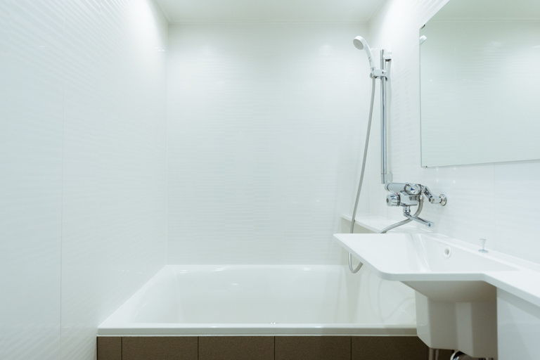 Bathroom 3, Hotel Karae - Hostel, Karatsu