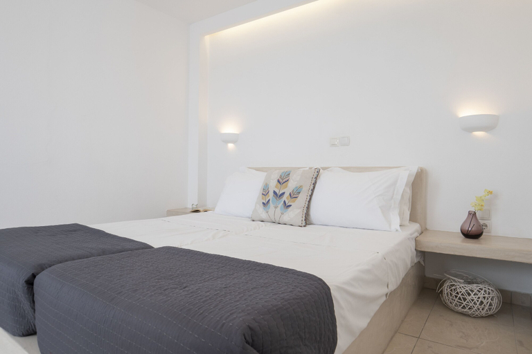 Bedroom 3, Bella Santorini, South Aegean