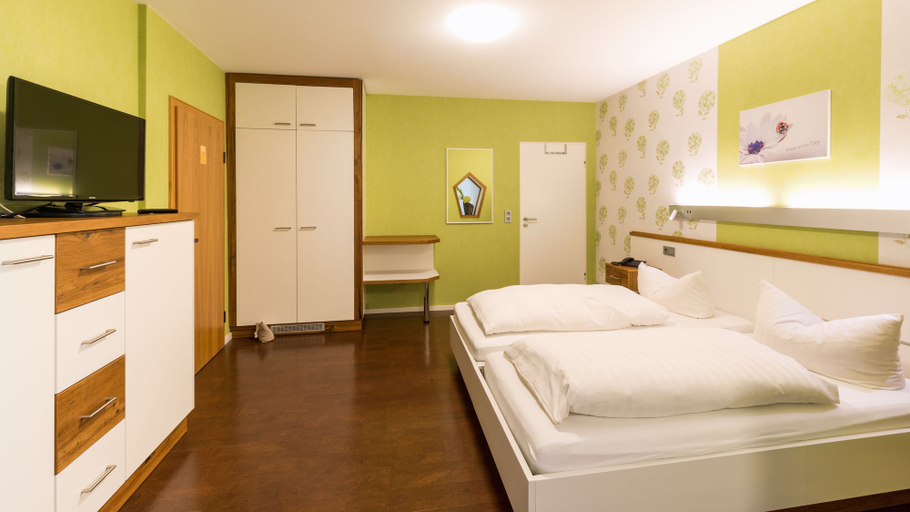 Bedroom 3, Hotel Luisen-Mühle, Waldeck-Frankenberg